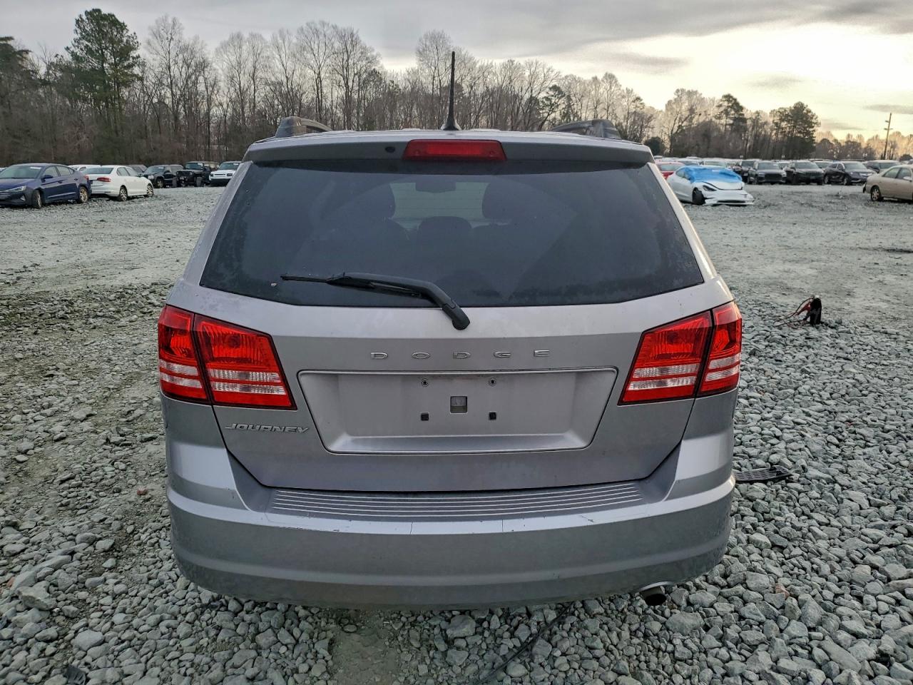 2017 DODGE JOURNEY SE photo 11