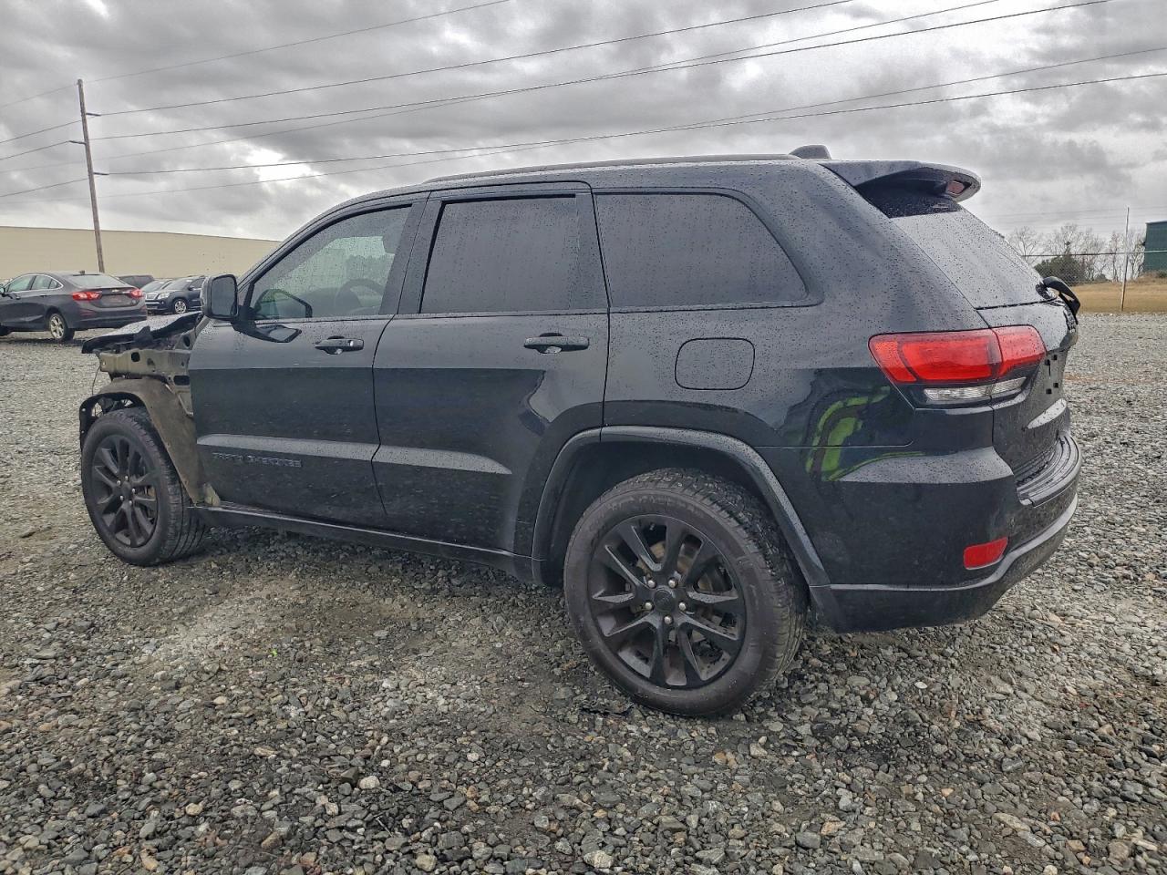 2018 JEEP GRAND CHEROKEE LAREDO photo 2