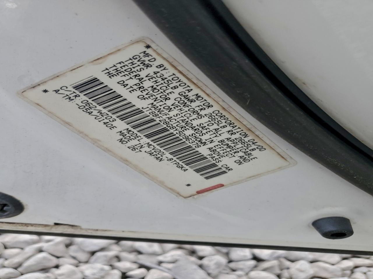 2000 LEXUS ES 300 photo 12
