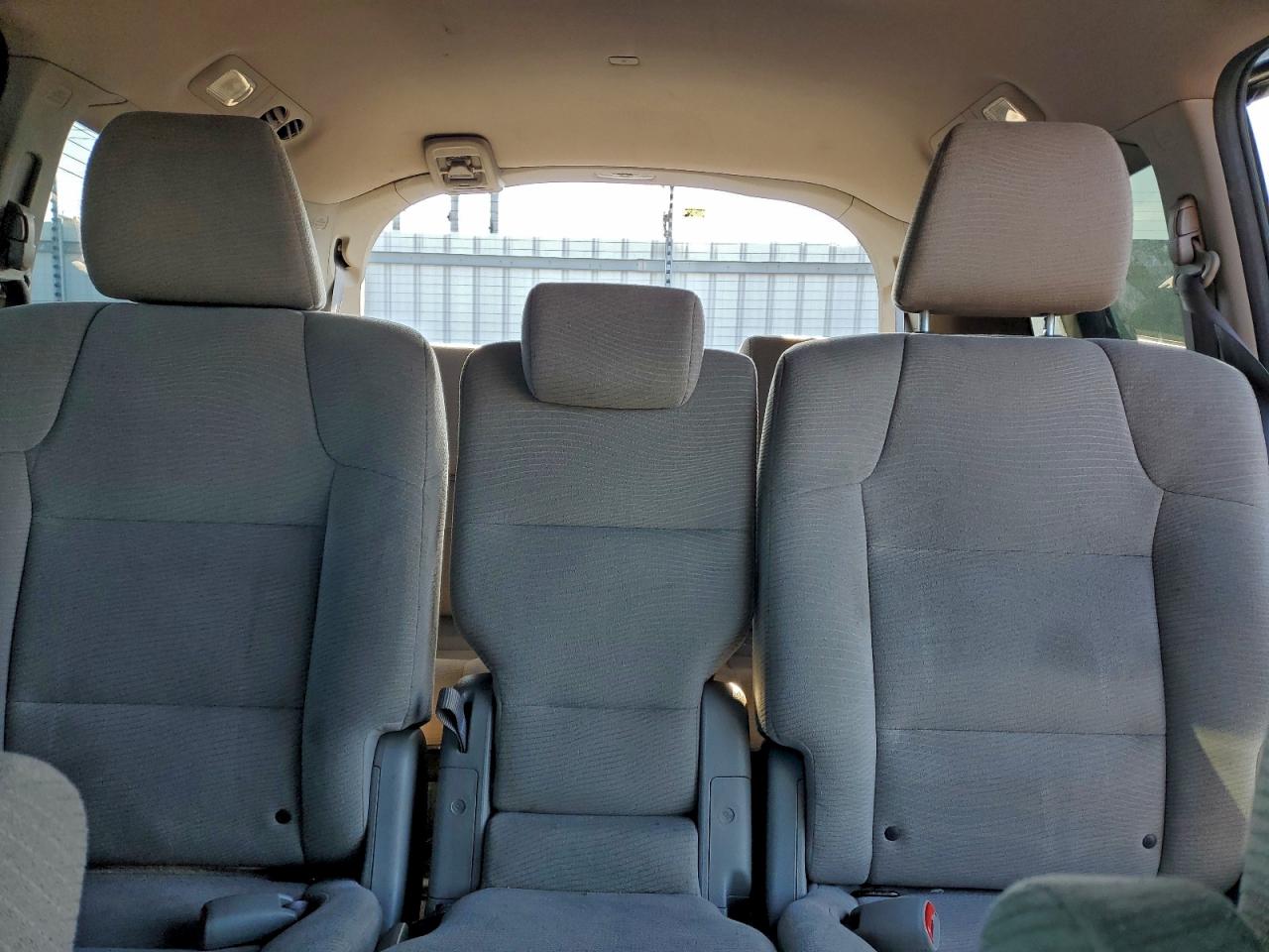 2012 HONDA ODYSSEY photo 10
