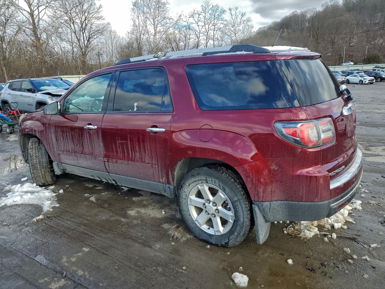 2015 GMC ACADIA SLE photo 3