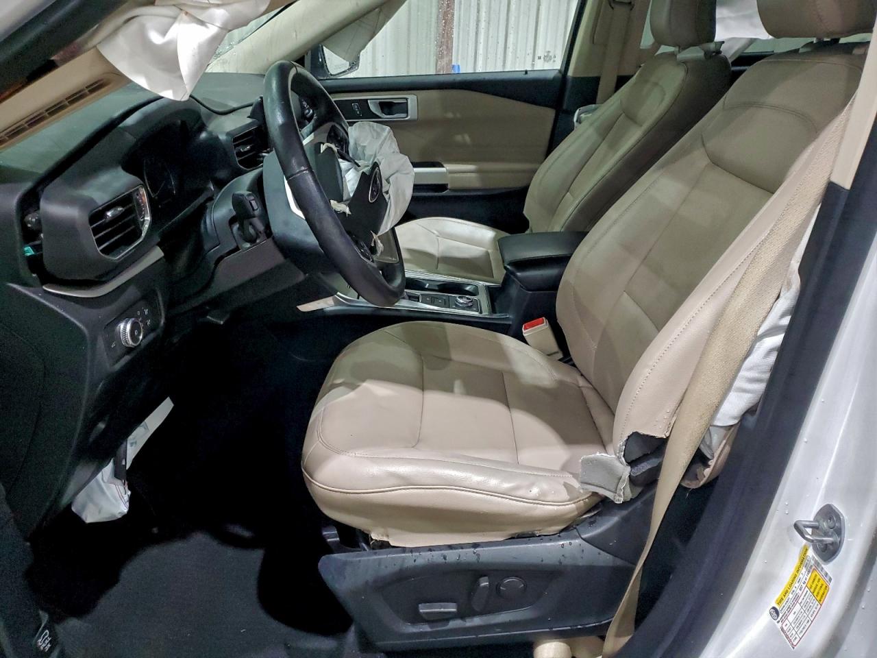 2021 FORD EXPLORER XLT photo 13