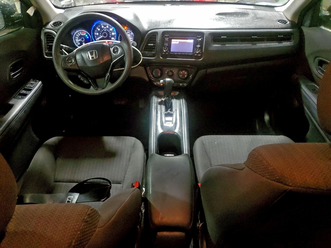 2016 HONDA HR-V LX photo 8