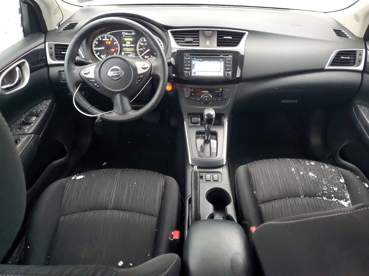 2018 NISSAN SENTRA S photo 8