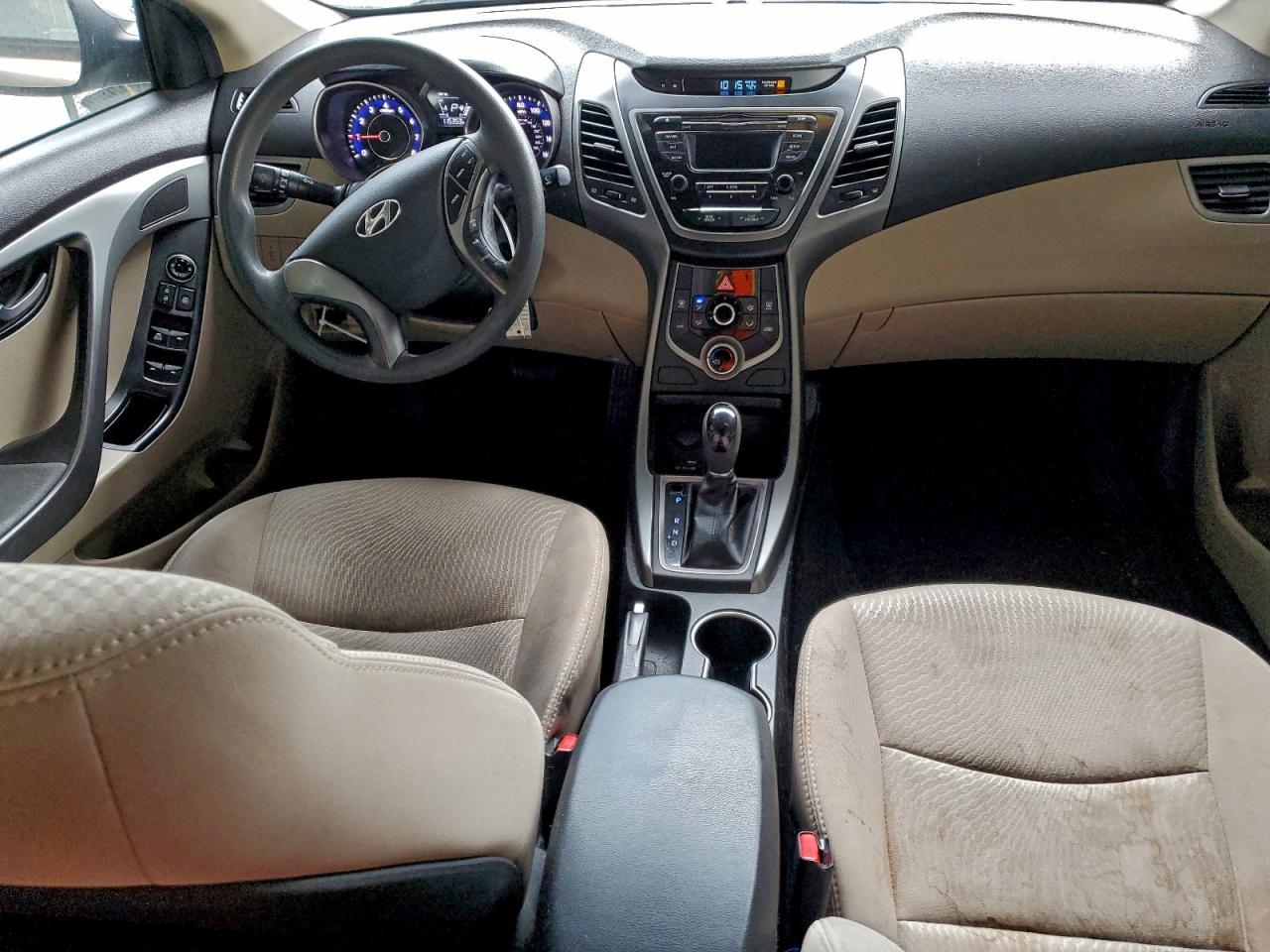 2015 HYUNDAI ELANTRA SE photo 8