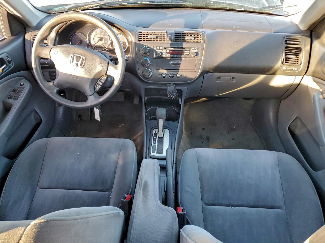 2004 HONDA CIVIC LX photo 8