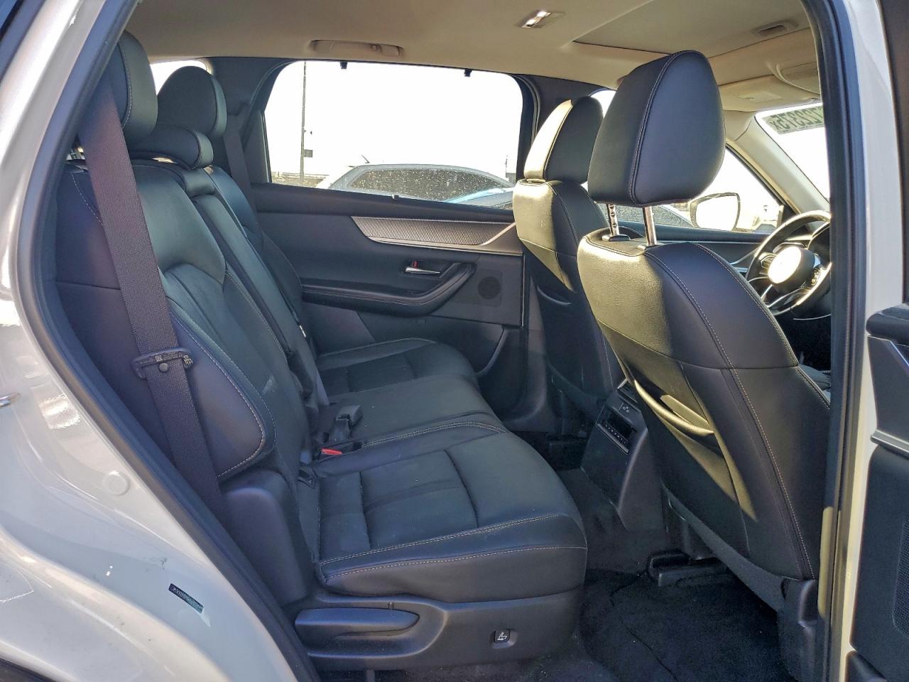 2024 MAZDA CX-90 PREFERRED photo 11
