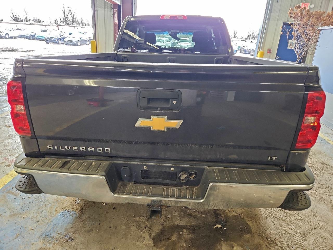 2016 CHEVROLET SILVERADO K1500 LT photo 6