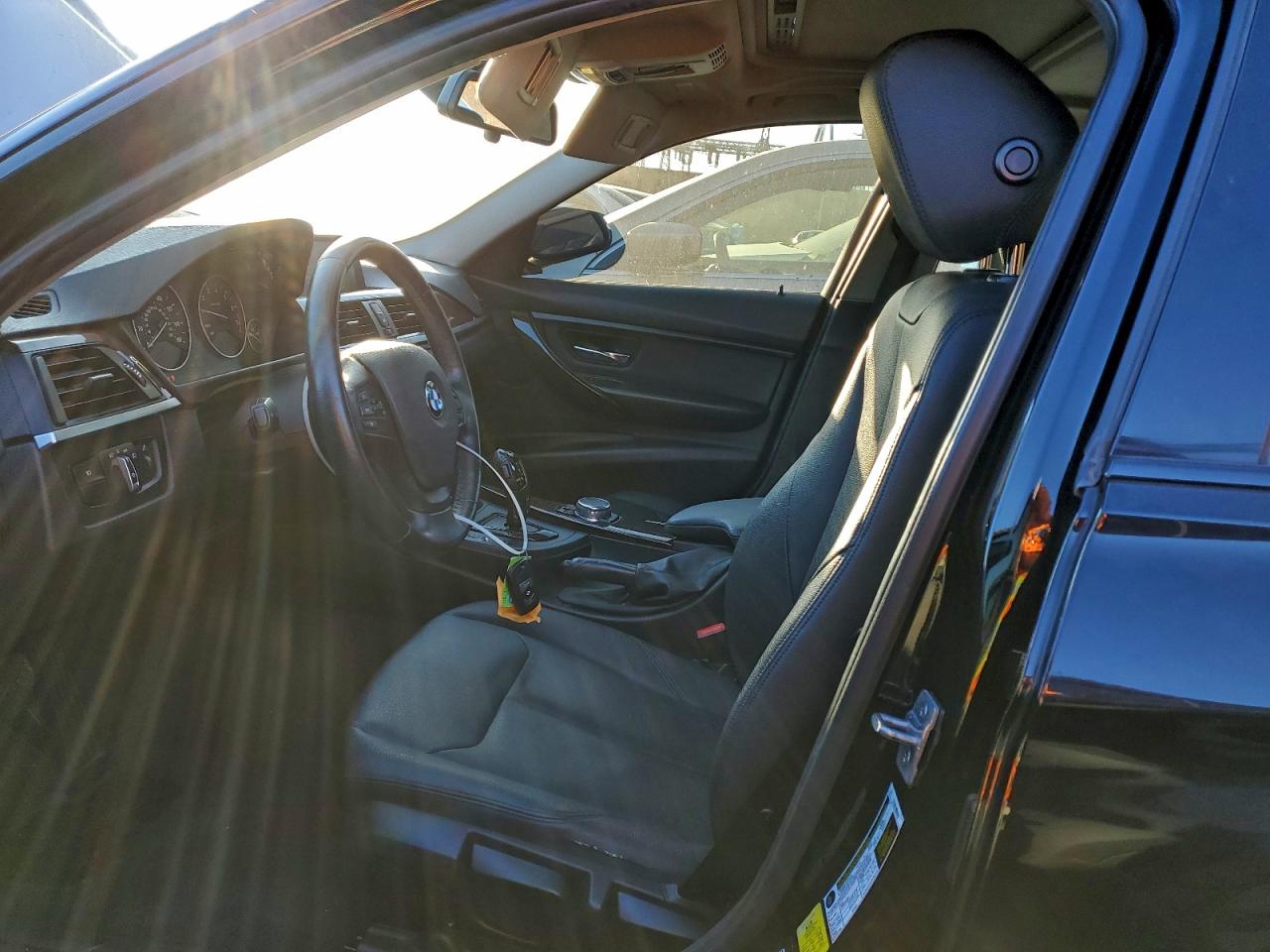 2015 BMW 320 I photo 7
