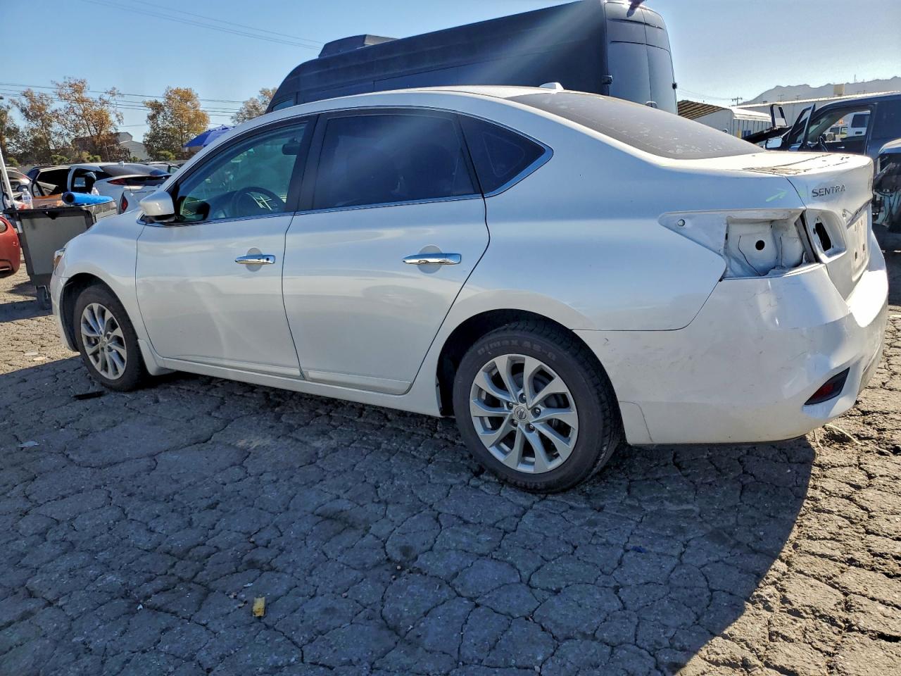 2019 NISSAN SENTRA S photo 3