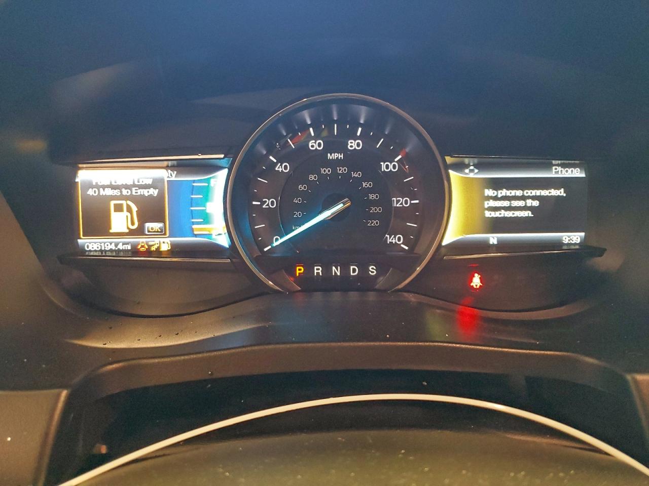 2018 FORD EXPLORER XLT photo 9