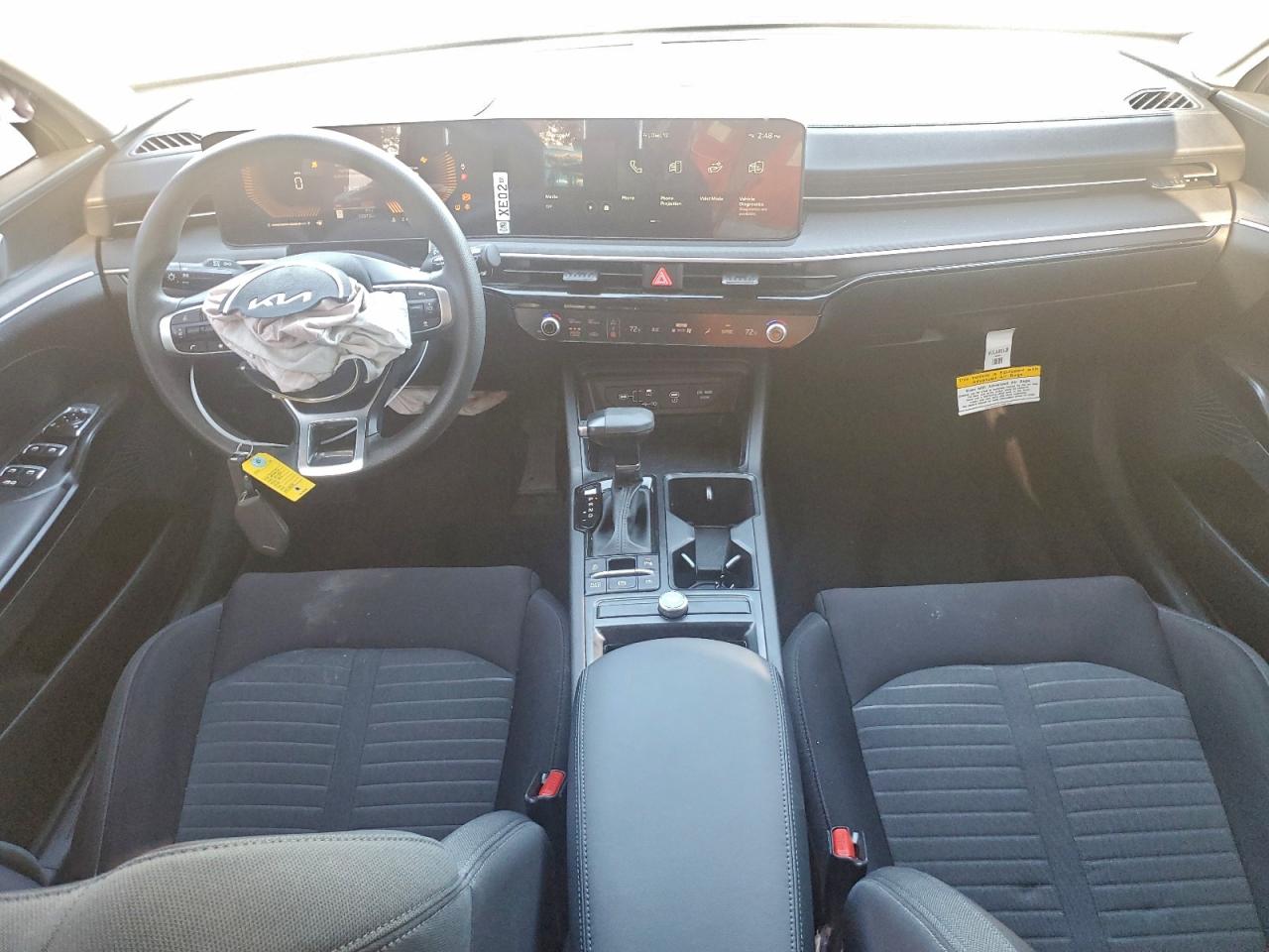 2025 KIA K5 LXS photo 8