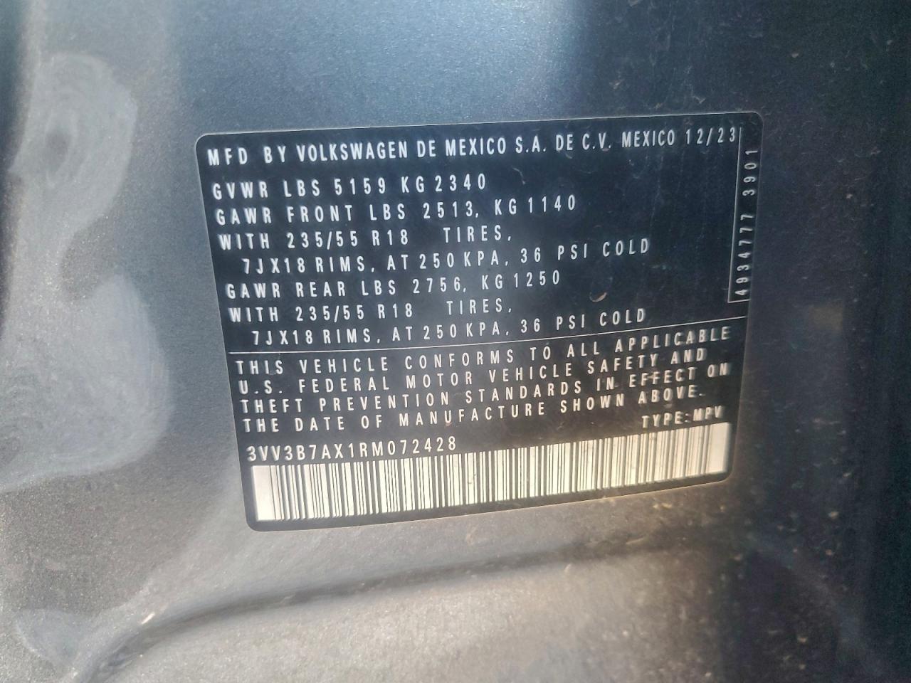 2024 VOLKSWAGEN TIGUAN SE photo 13