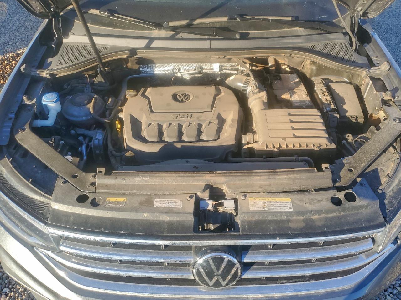 2024 VOLKSWAGEN TIGUAN SE photo 12