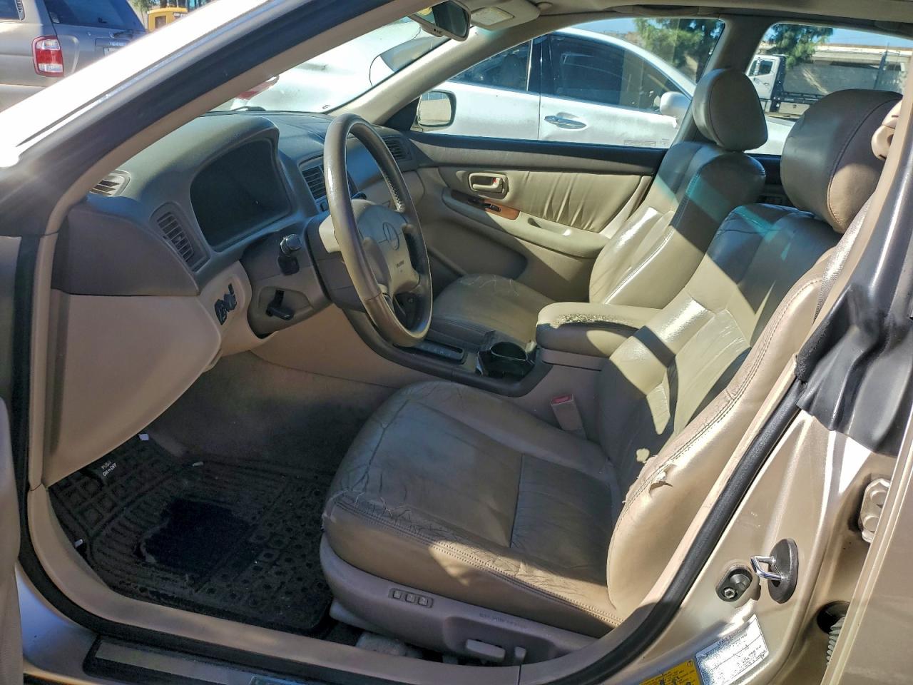 2001 LEXUS ES 300 photo 7