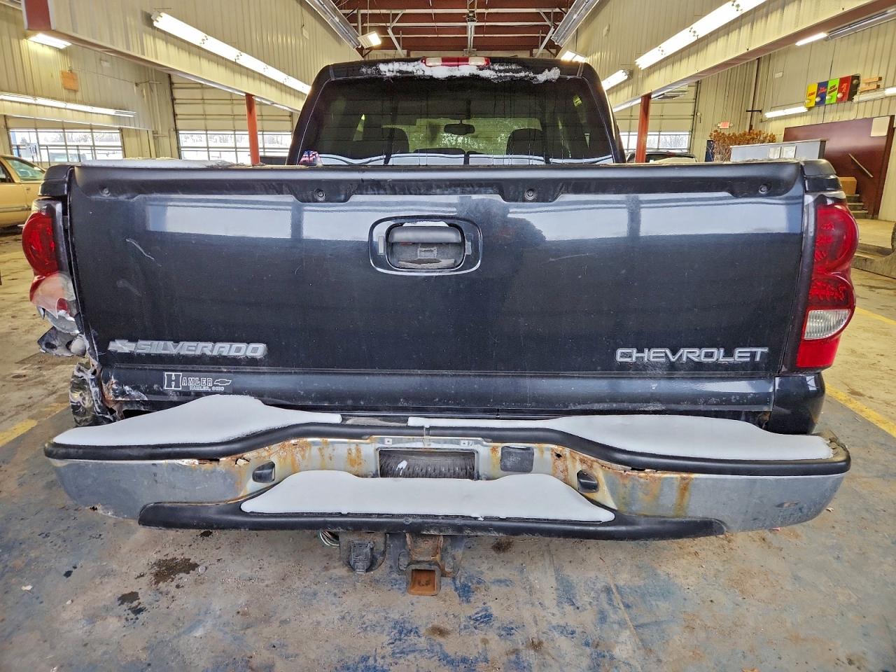 2004 CHEVROLET SILVERADO K1500 photo 6