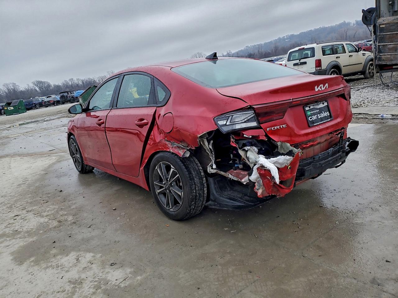 2023 KIA FORTE LX photo 2