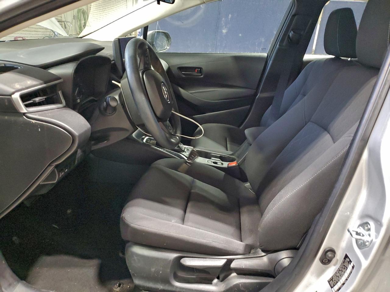 2024 TOYOTA COROLLA LE photo 7