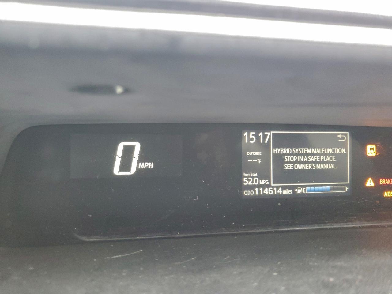 2018 TOYOTA PRIUS C photo 9