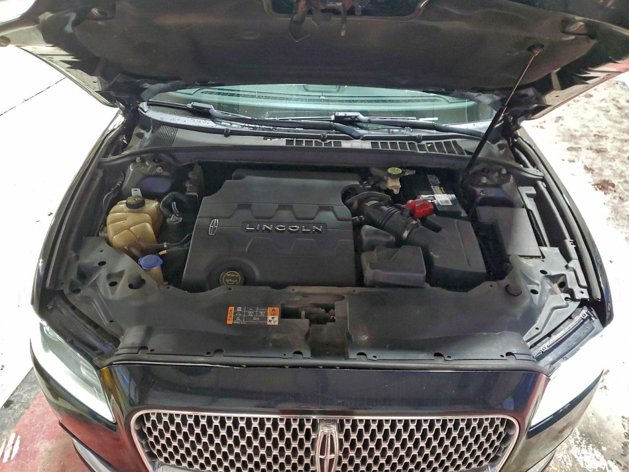 2017 LINCOLN CONTINENTAL photo 11