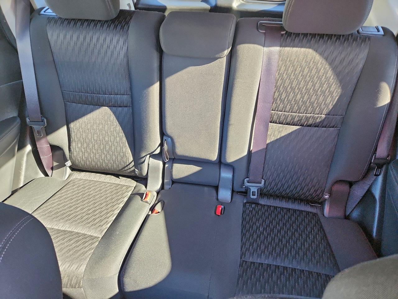 2019 NISSAN ROGUE S photo 10