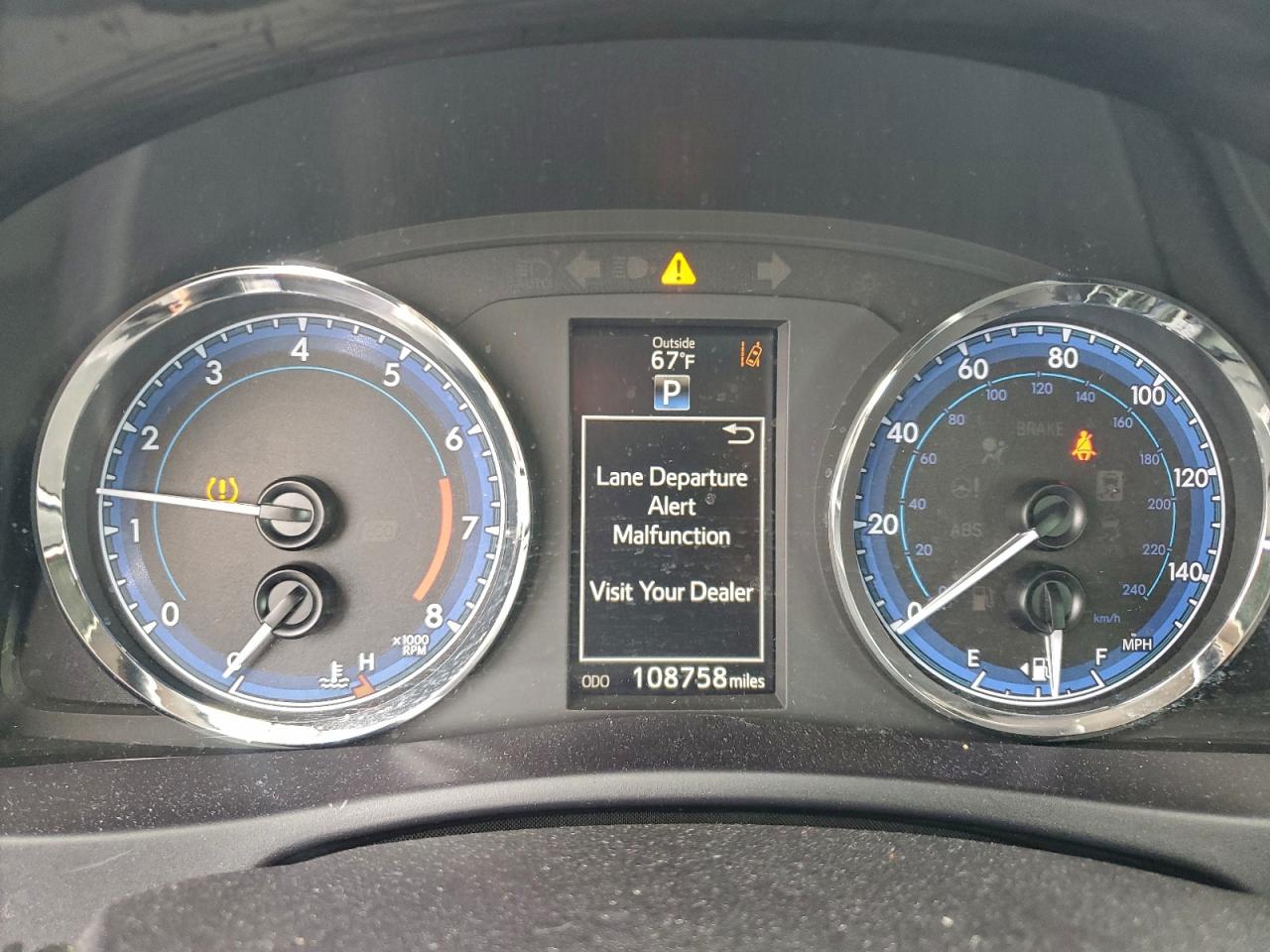 2019 TOYOTA COROLLA L photo 9