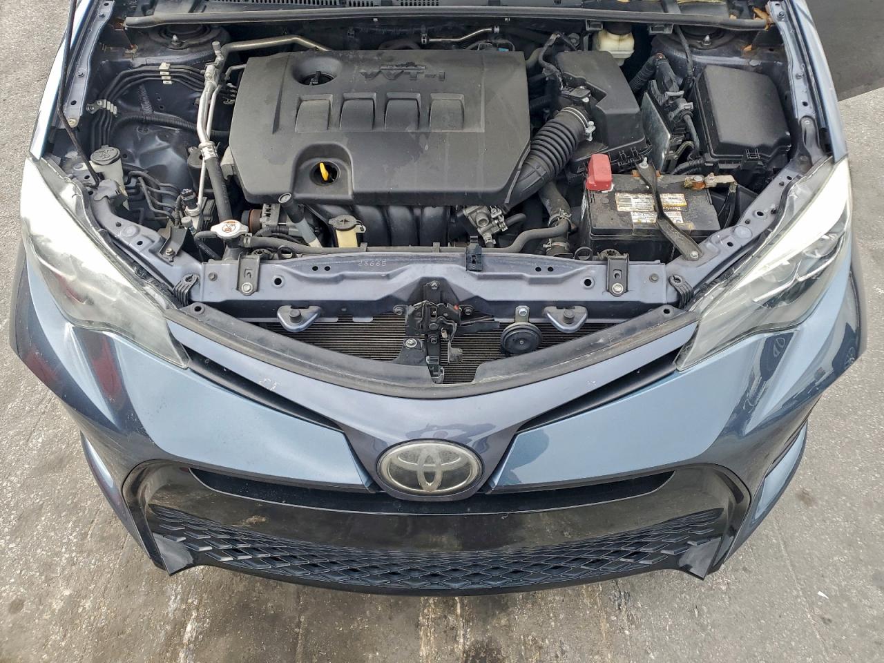 2019 TOYOTA COROLLA L photo 11