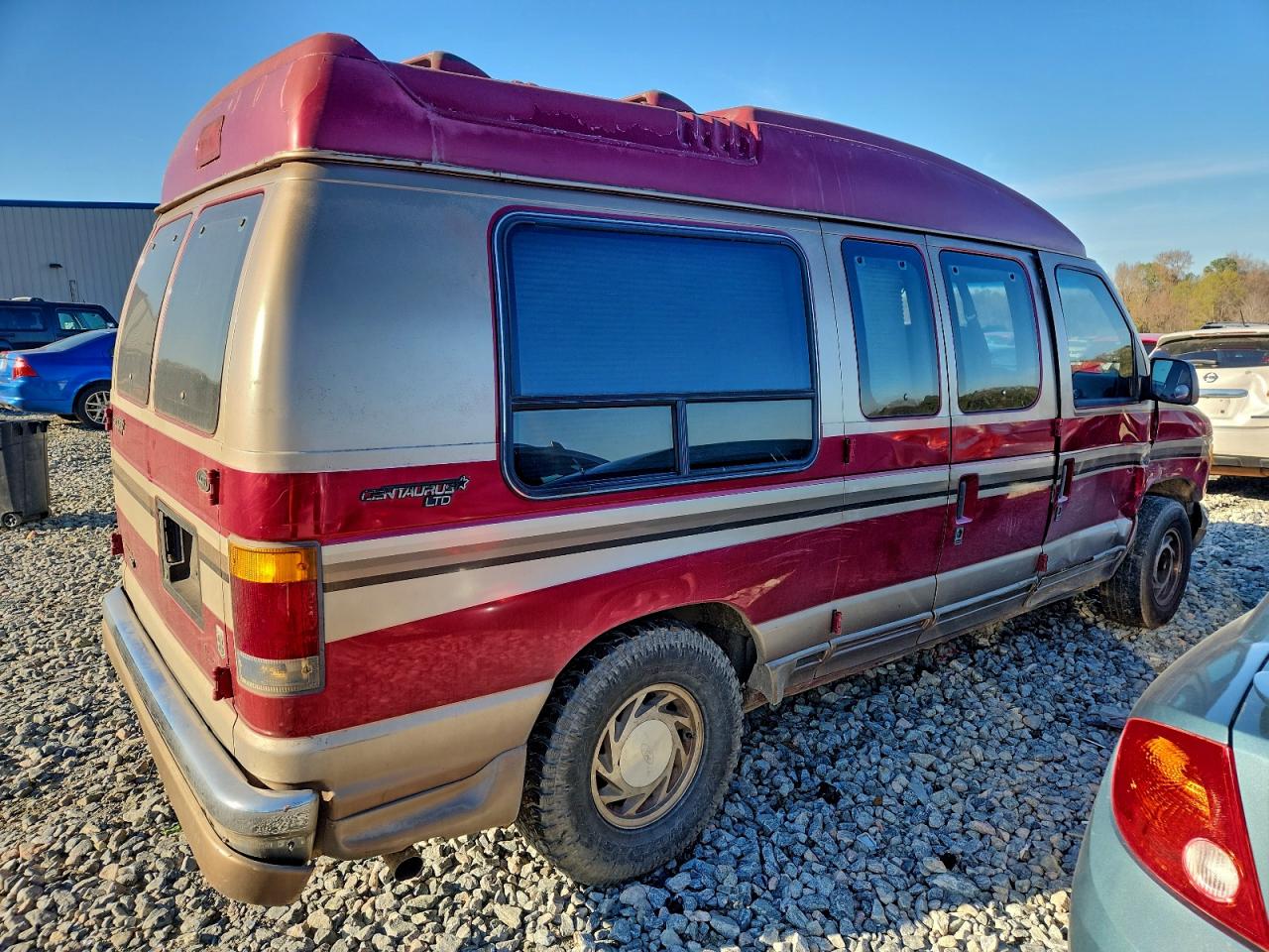 1994 FORD ECONOLINE E150 VAN photo 3