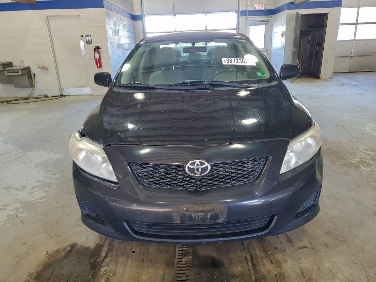 2010 TOYOTA COROLLA BASE photo 5