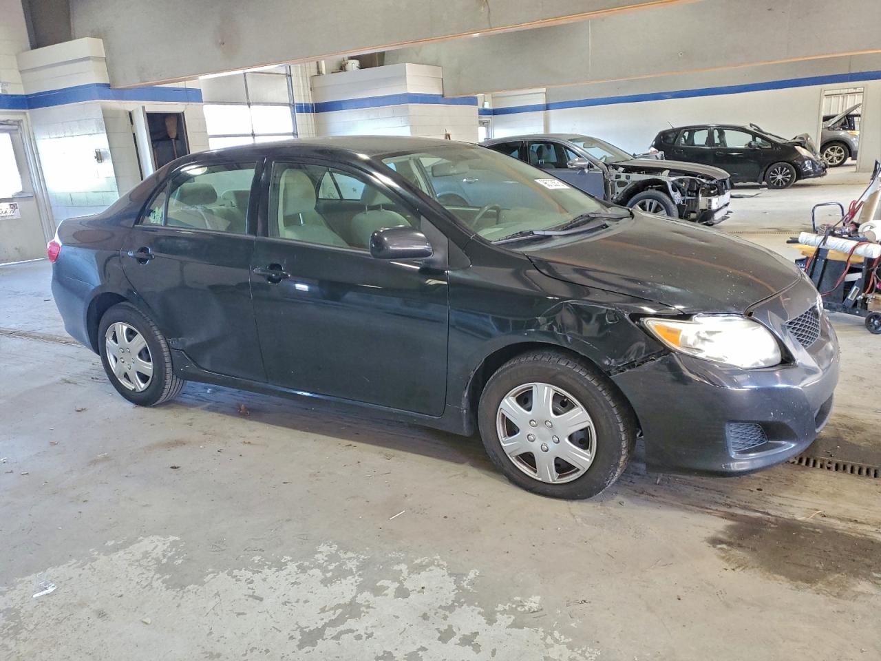 2010 TOYOTA COROLLA BASE photo 4