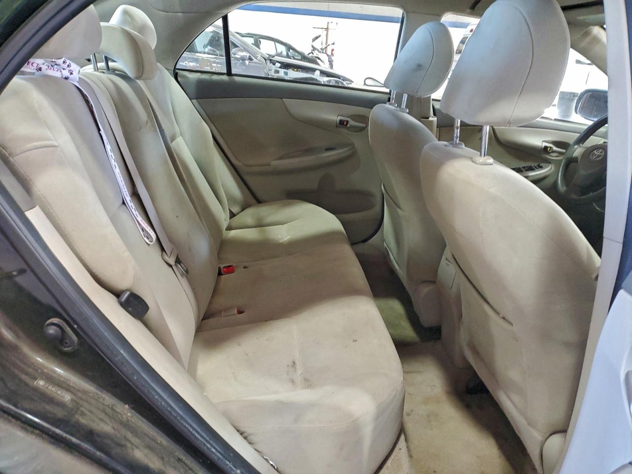 2010 TOYOTA COROLLA BASE photo 10