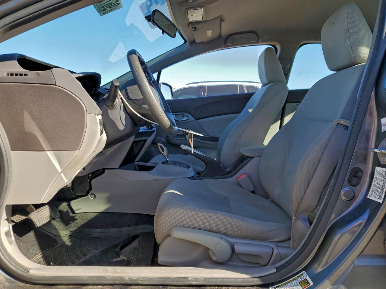 2012 HONDA CIVIC LX photo 7