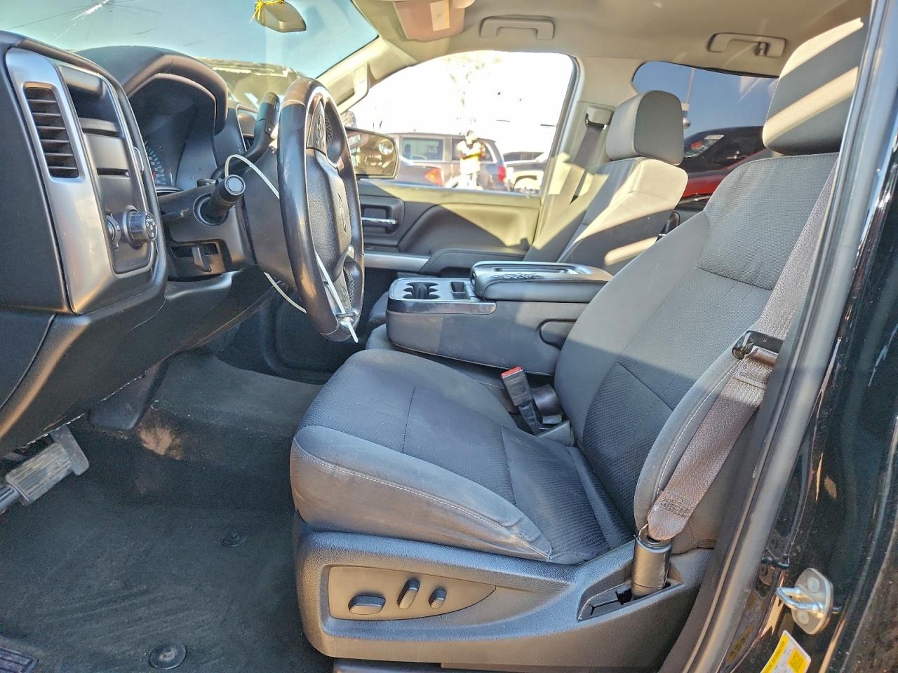 2017 CHEVROLET SILVERADO C1500 LT photo 7