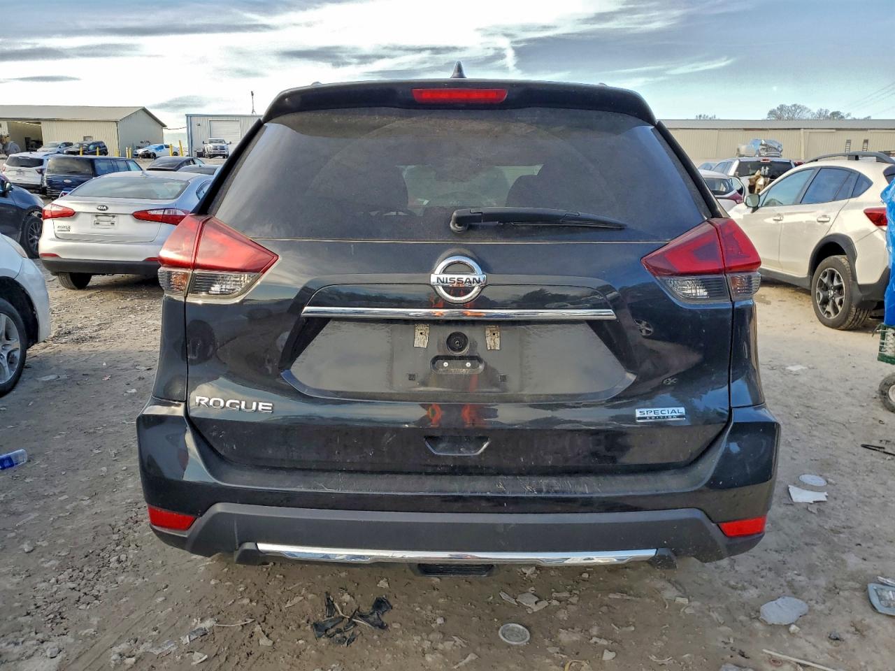 2019 NISSAN ROGUE S photo 6