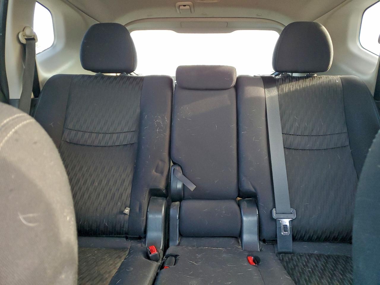 2019 NISSAN ROGUE S photo 10