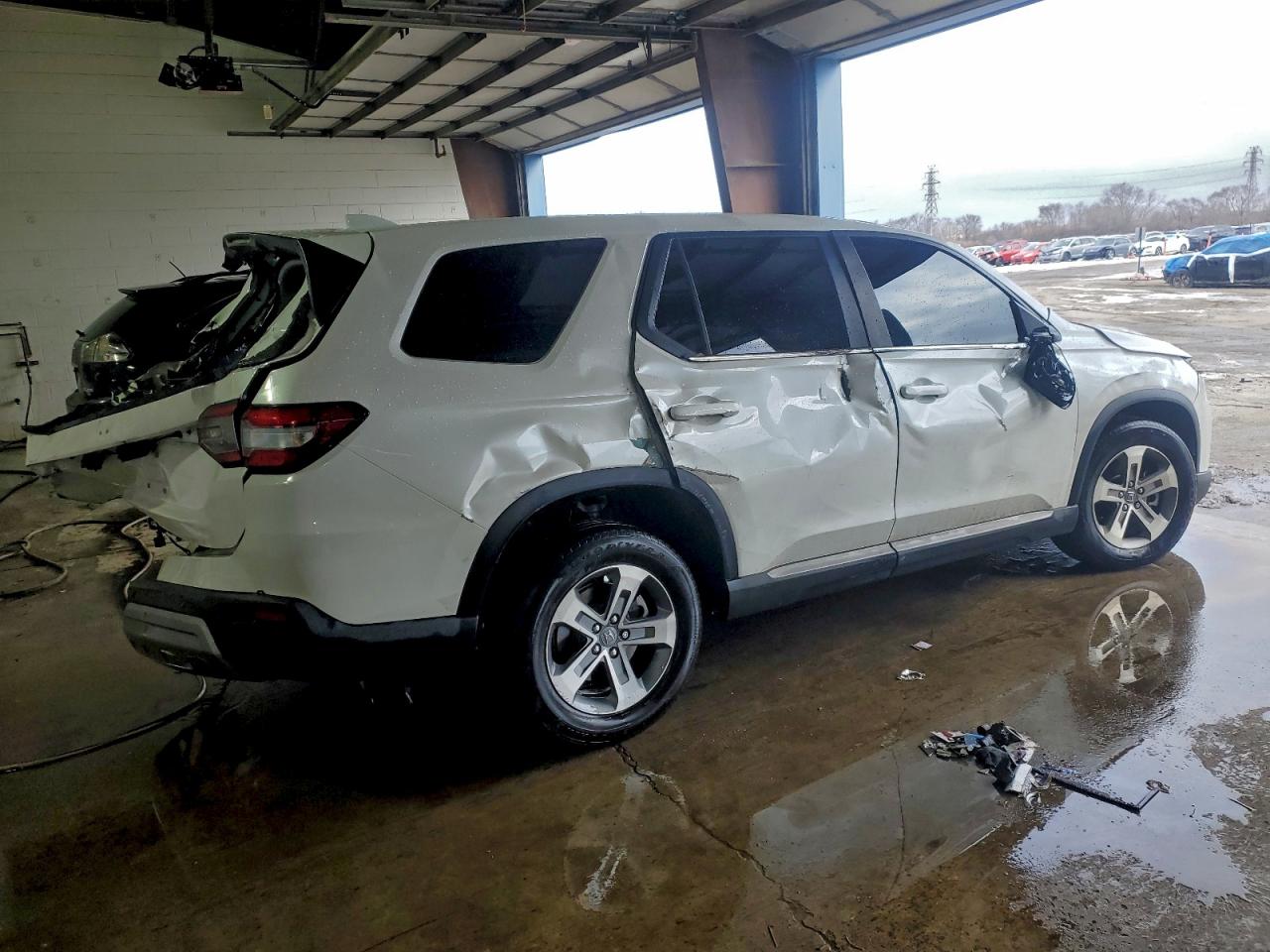 2025 HONDA PILOT EXL photo 3