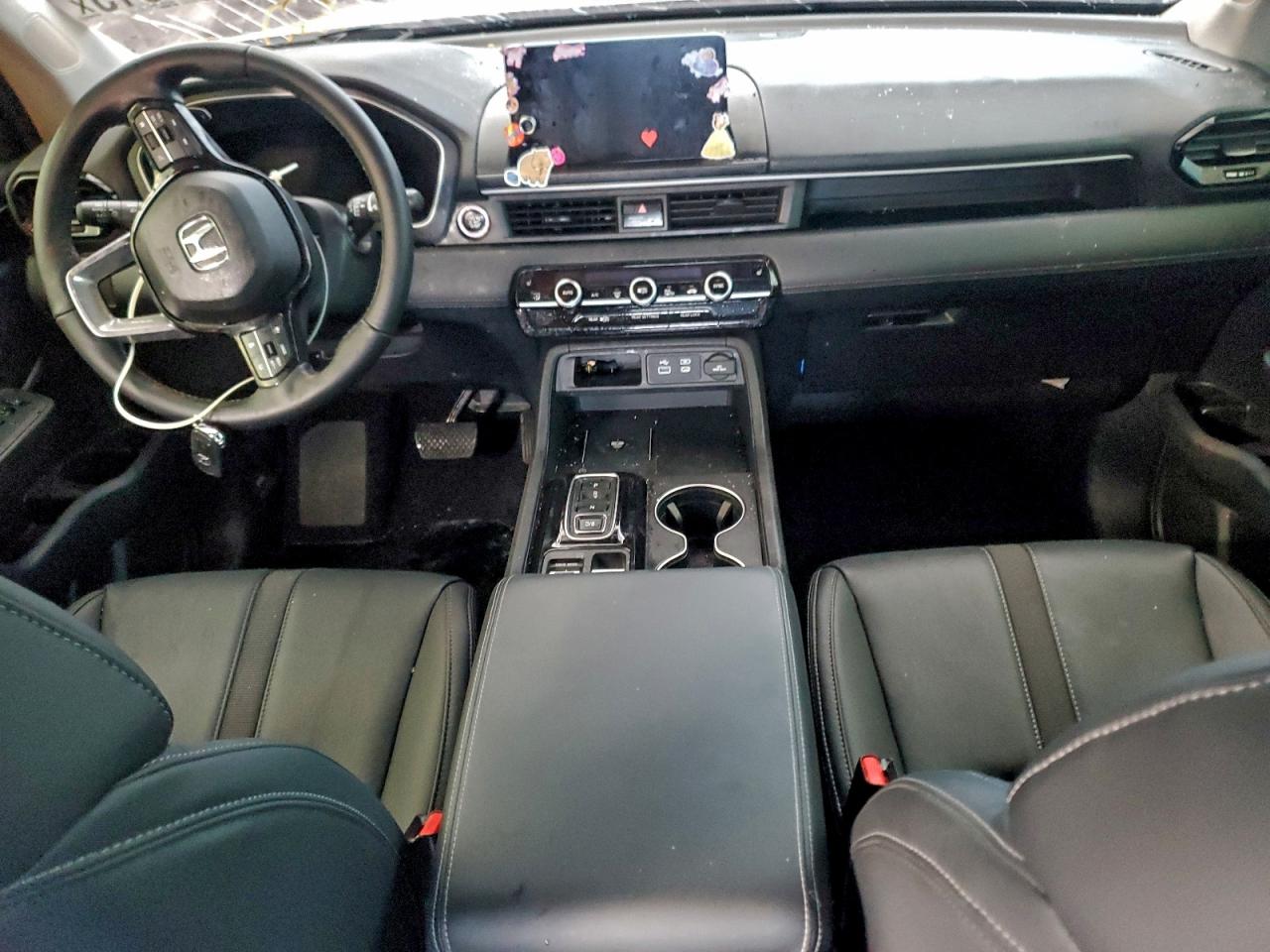 2025 HONDA PILOT EXL photo 8