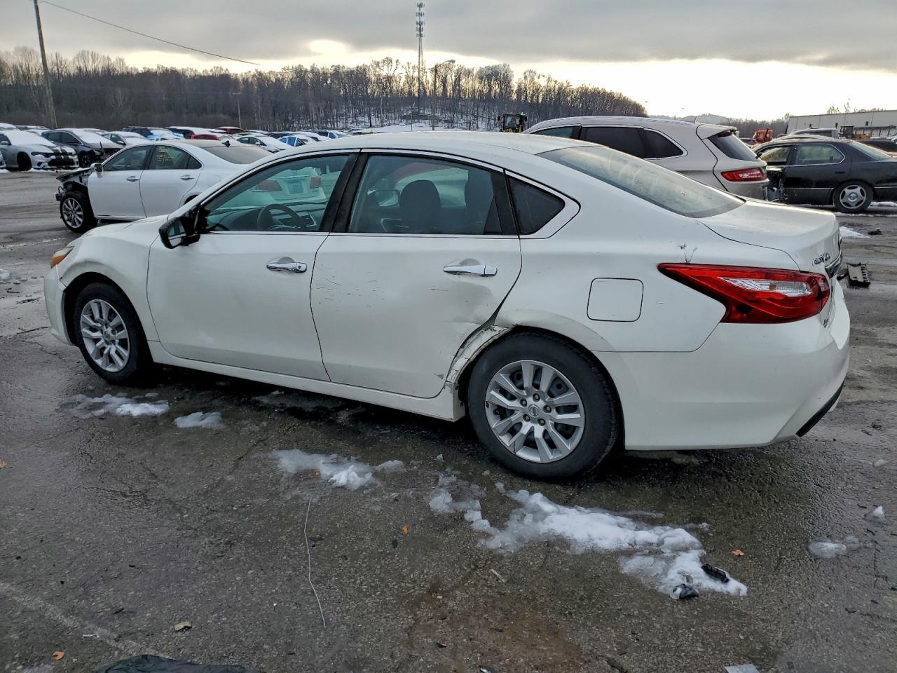 2016 NISSAN ALTIMA 2.5 photo 2