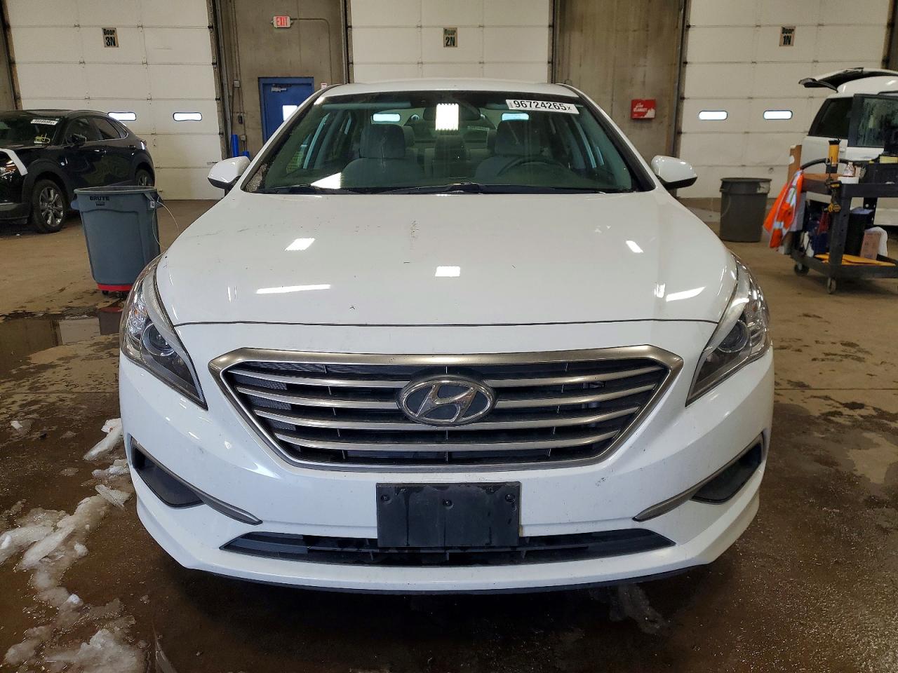 2016 HYUNDAI SONATA SE photo 5