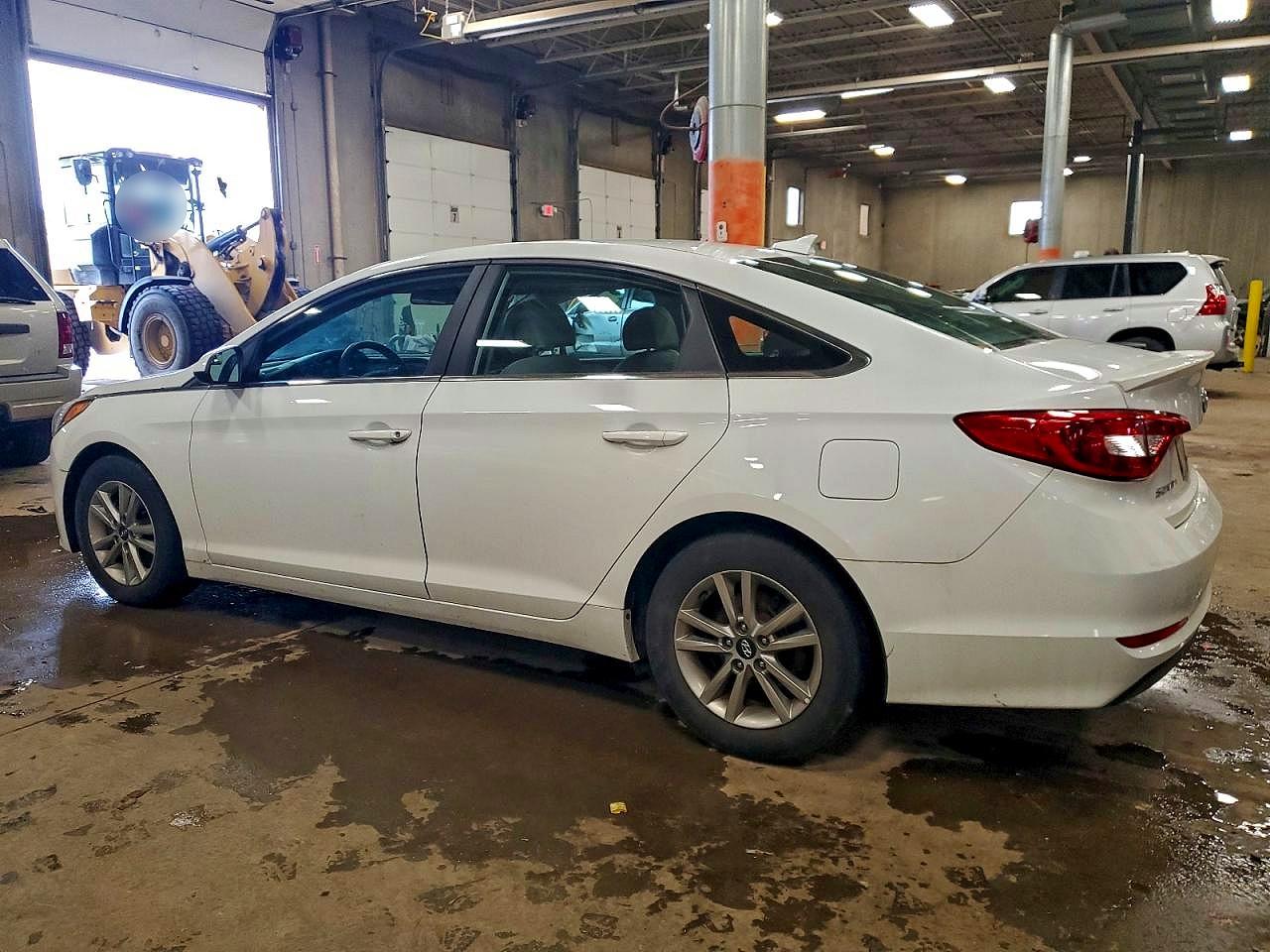 2016 HYUNDAI SONATA SE photo 2