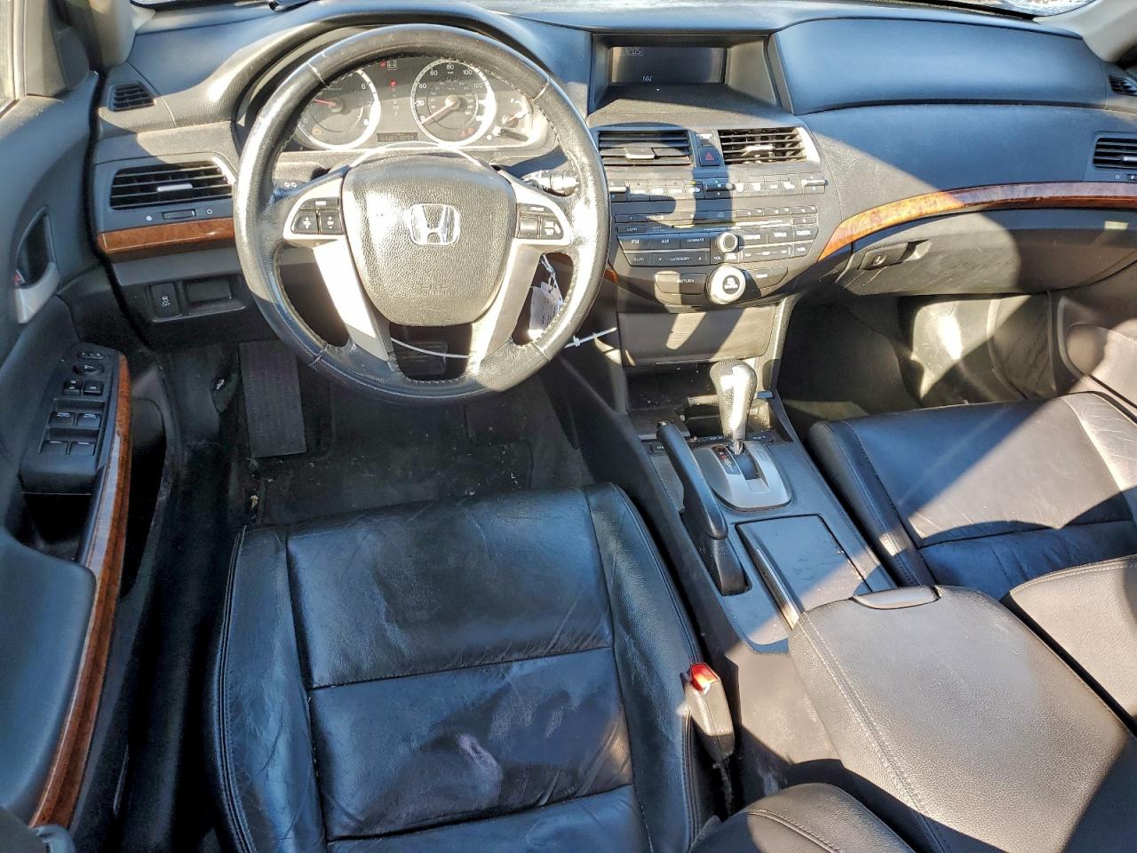 2011 HONDA ACCORD EXL photo 8