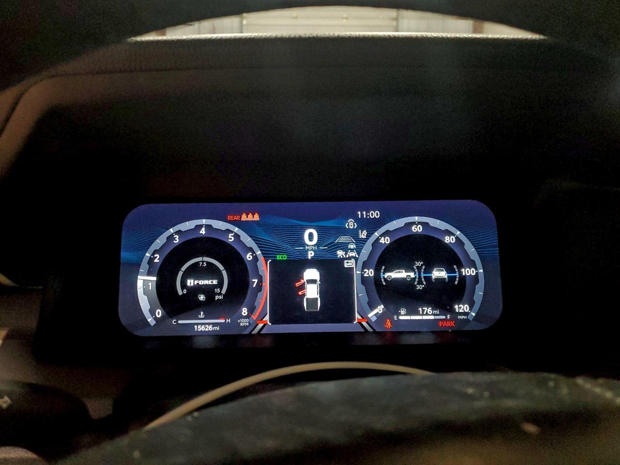 2024 TOYOTA TACOMA DOUBLE CAB photo 9