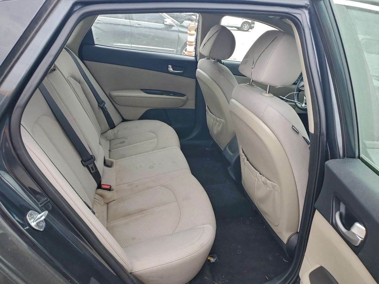2016 KIA OPTIMA LX photo 10