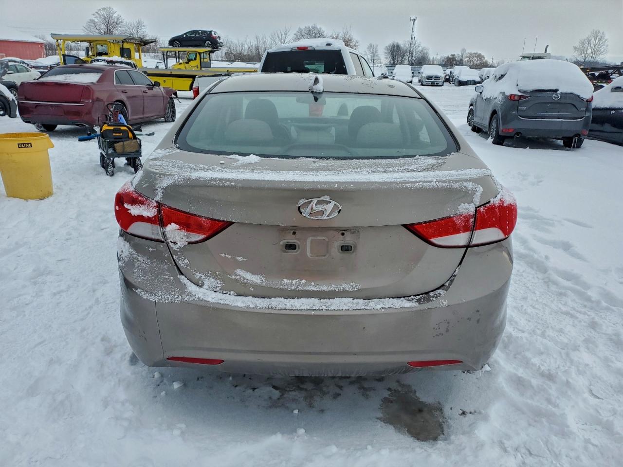 2013 HYUNDAI ELANTRA GLS photo 6