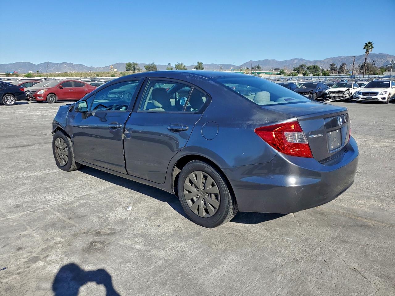 2012 HONDA CIVIC LX photo 2