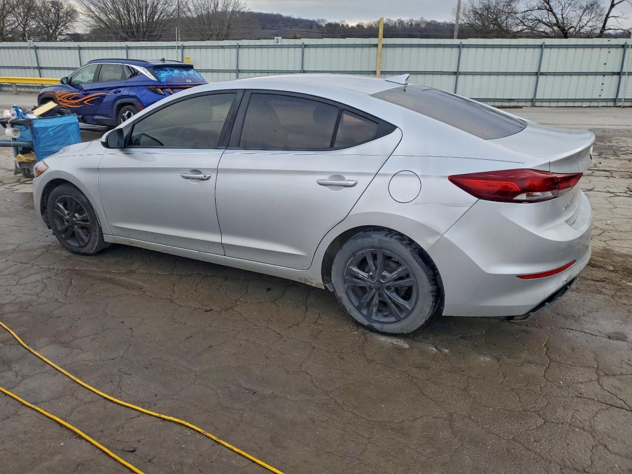 2018 HYUNDAI ELANTRA SEL photo 4