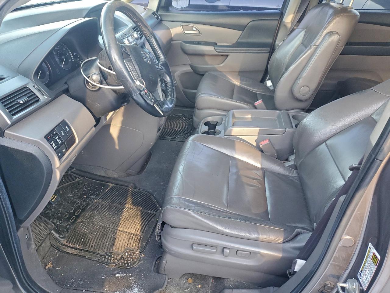 2012 HONDA ODYSSEY TOURING photo 7
