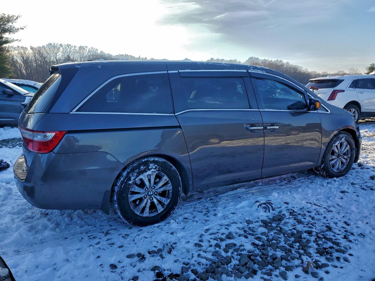 2012 HONDA ODYSSEY TOURING photo 3