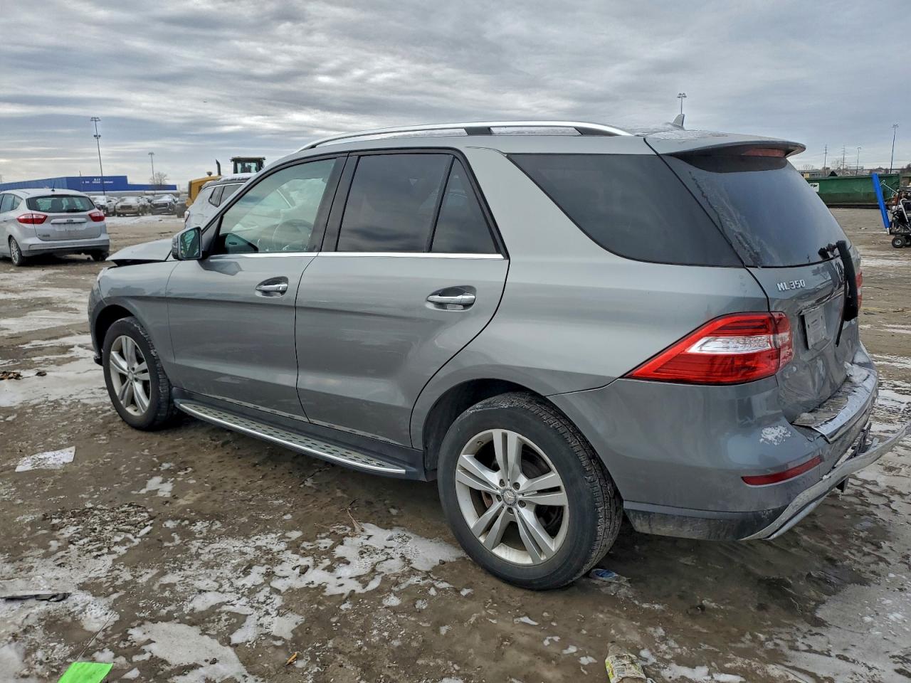 2015 MERCEDES-BENZ ML 350 4MATIC photo 2