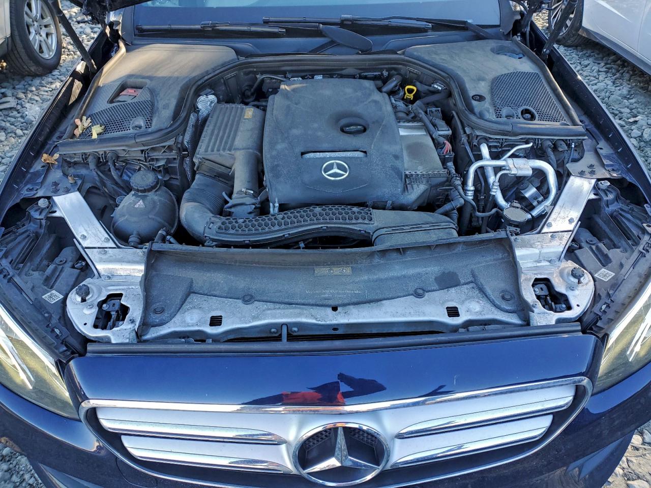 2018 MERCEDES-BENZ E 300 4MATIC photo 11